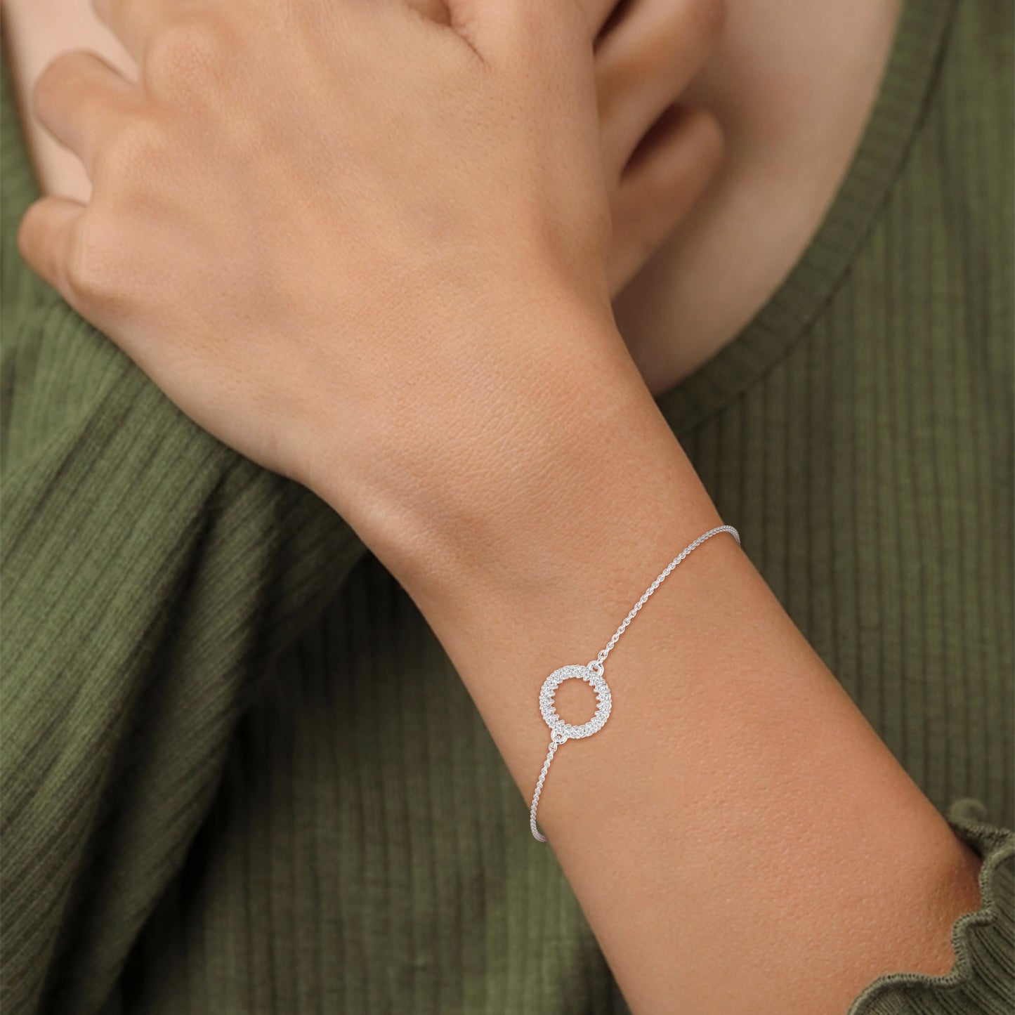 halo charm bracelet in sterling sliver