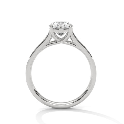 ELEGANT OVAL DIAMOND PAVE BAND RING