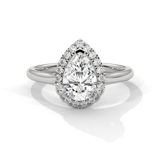 DAZZELING PEAR HALO RING